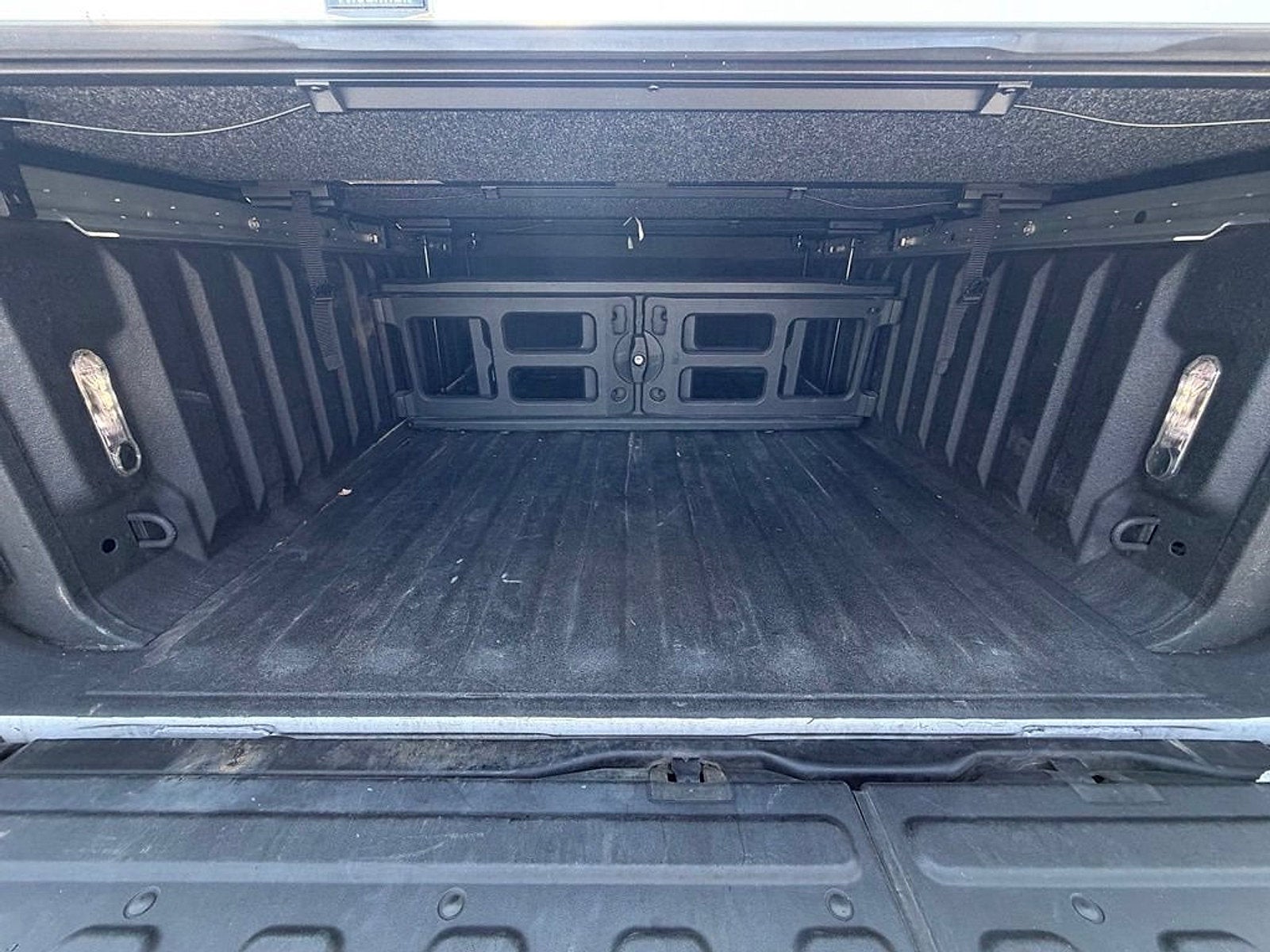 2022 RAM 1500 Laramie Crew Cab 4x4 5'7" Box