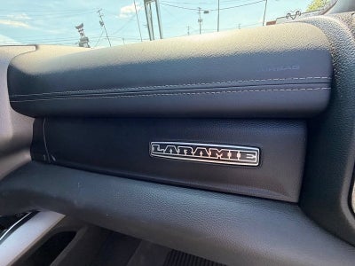 2022 RAM 1500 Laramie Crew Cab 4x4 5'7" Box