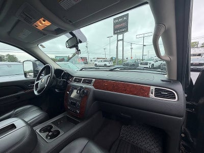 2011 Chevrolet Silverado 3500 HD DRW LTZ