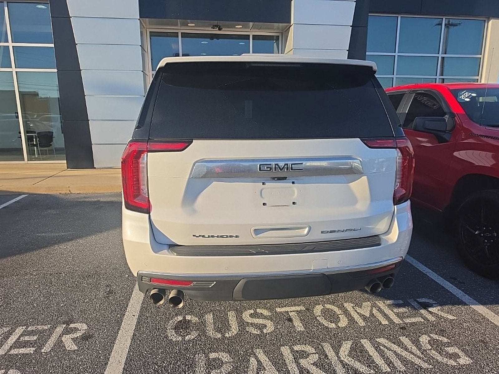 2024 GMC Yukon Denali