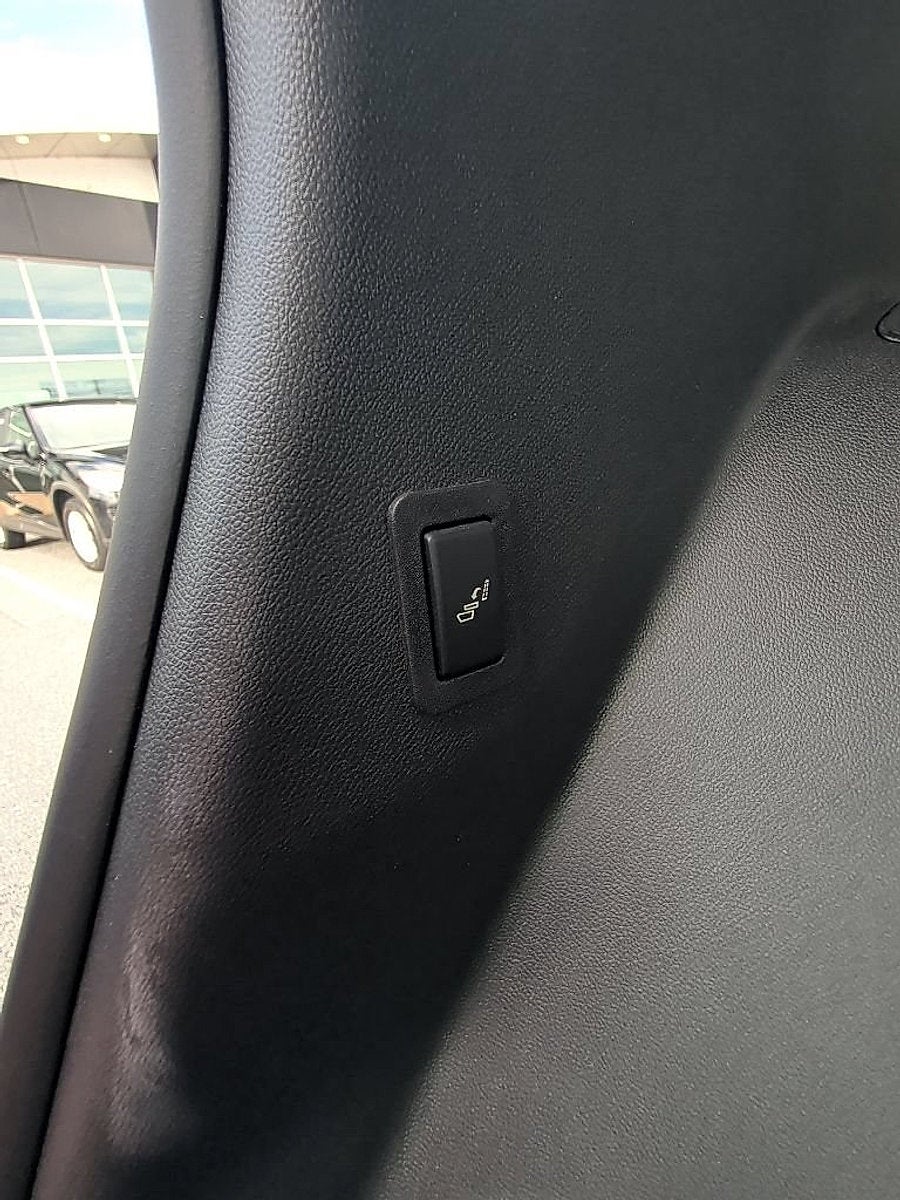 2025 GMC Yukon Denali Ultimate