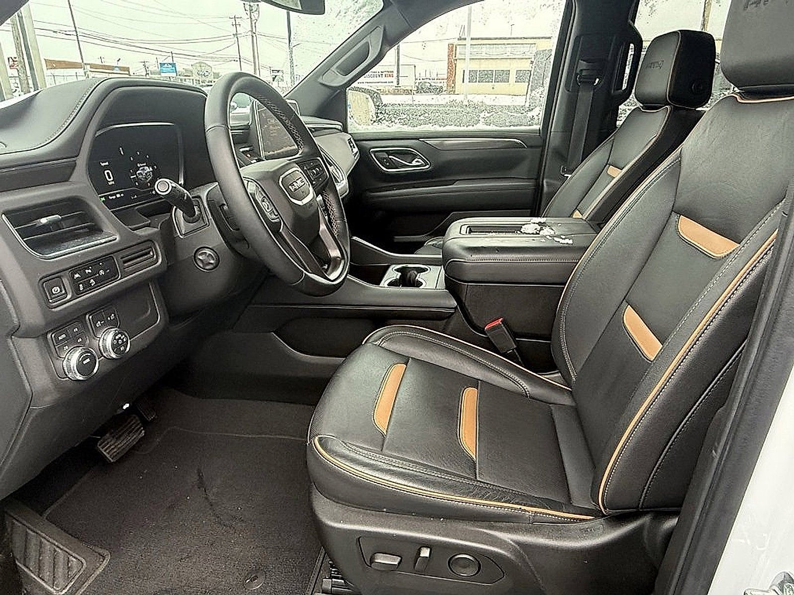 2023 GMC Yukon XL AT4