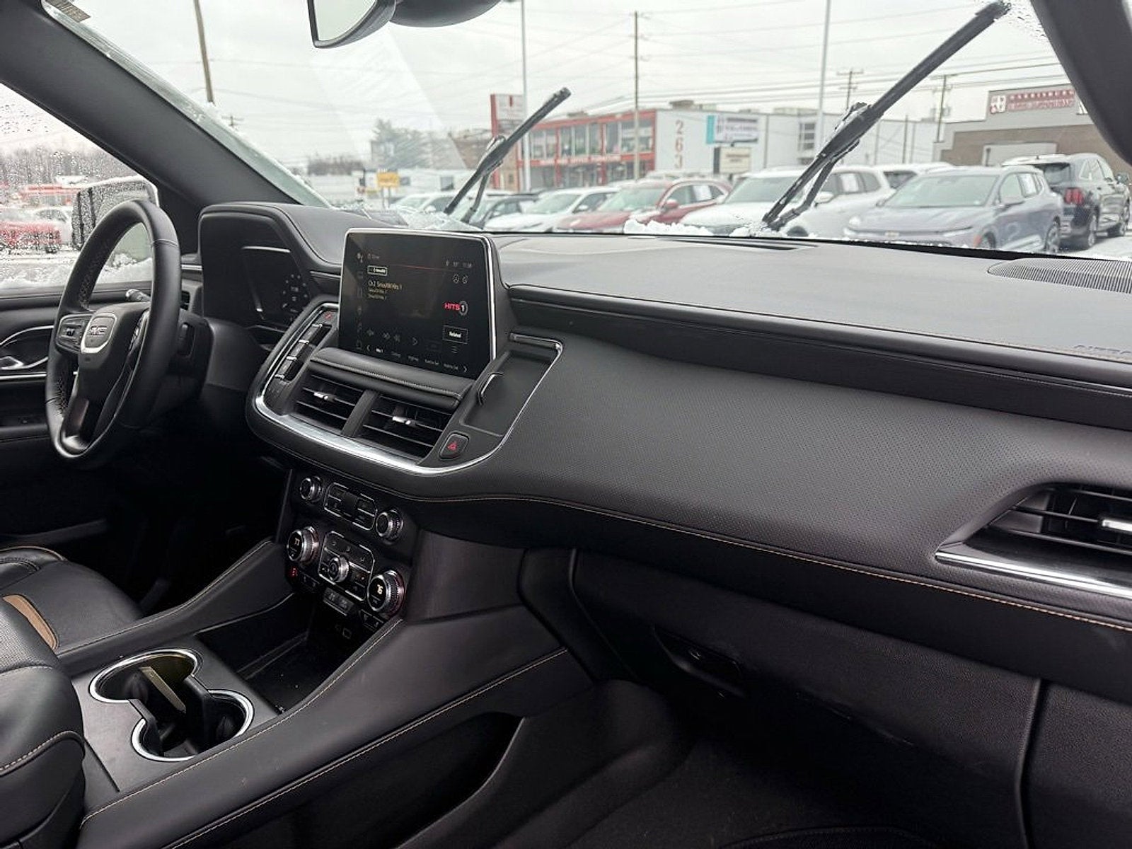 2023 GMC Yukon XL AT4