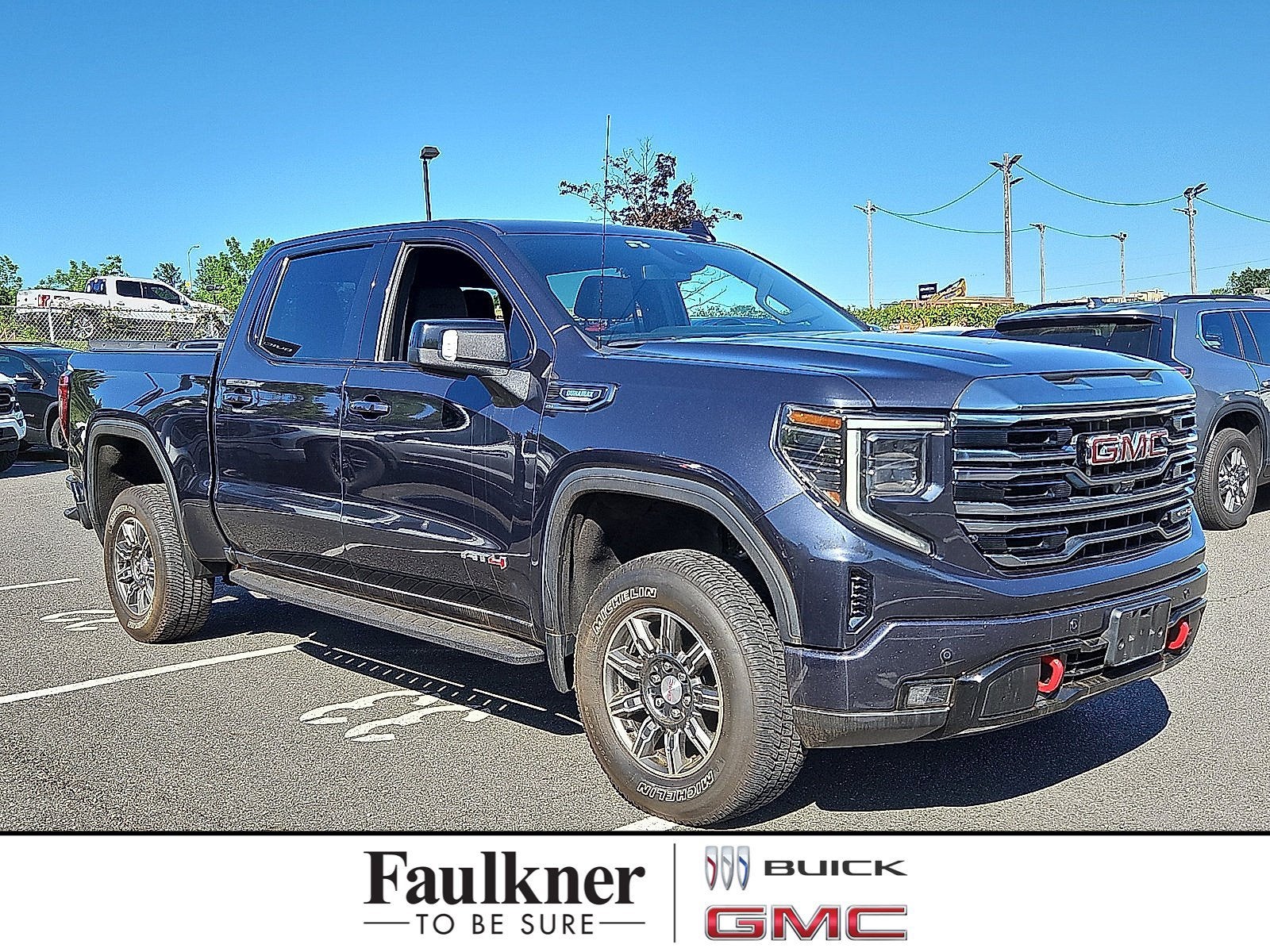 2024 GMC Sierra 1500 AT4