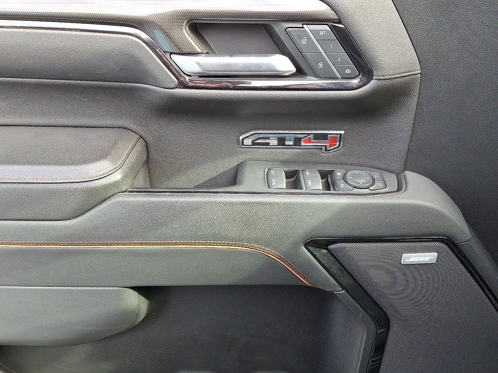 2023 GMC Sierra 1500 AT4