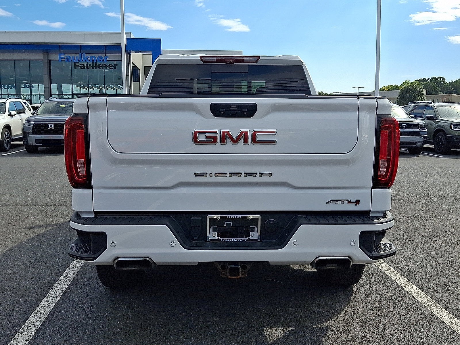 2023 GMC Sierra 1500 AT4