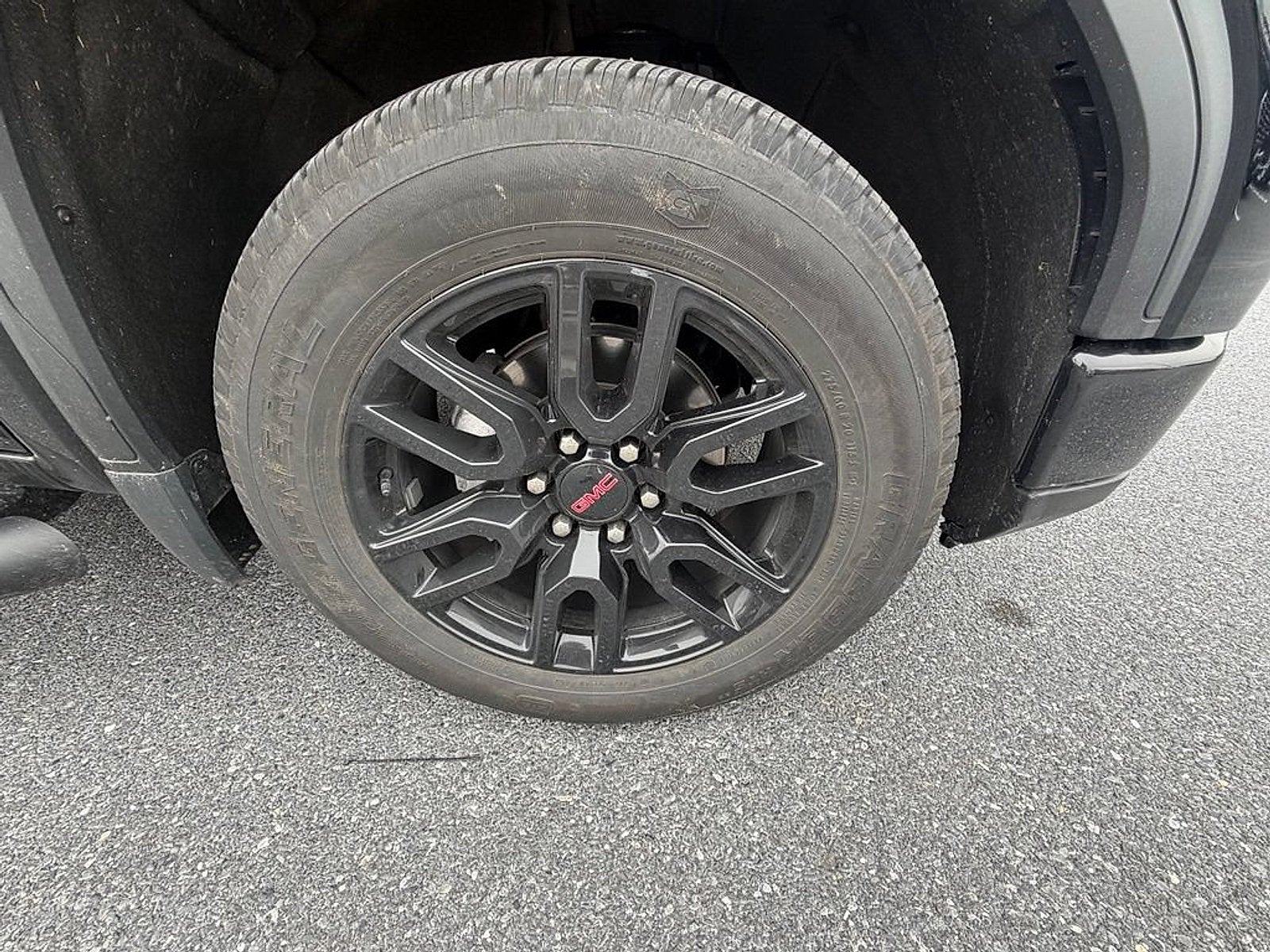 2023 GMC Sierra 1500 Elevation