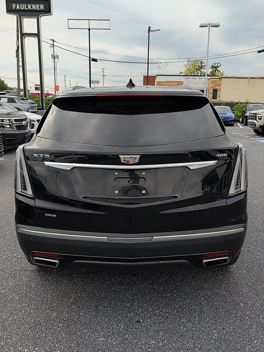 2025 Cadillac XT5 Sport