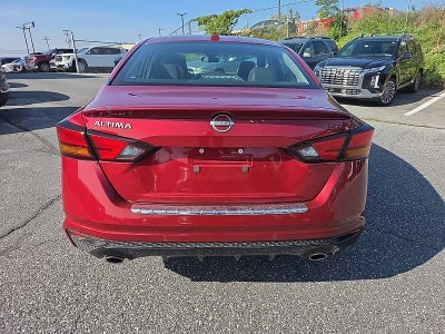 2023 Nissan Altima SR FWD