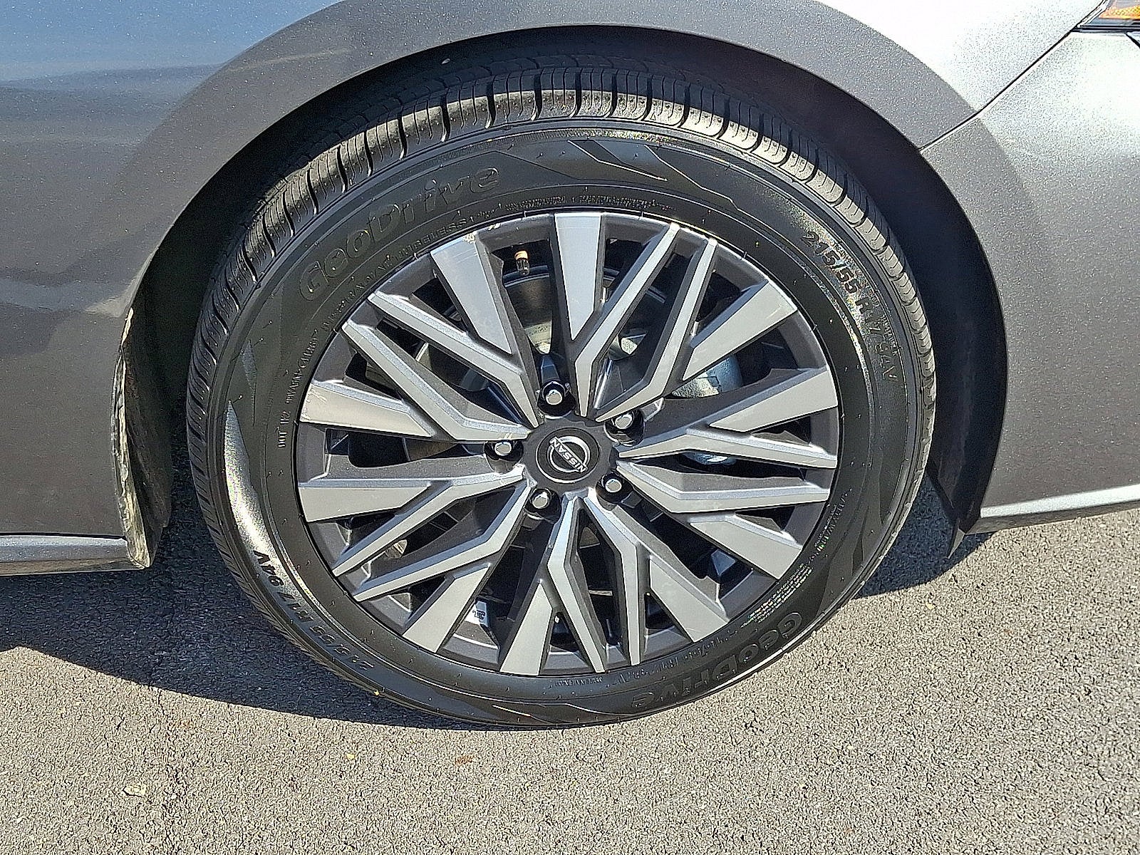 2024 Nissan Altima 2.5 SV