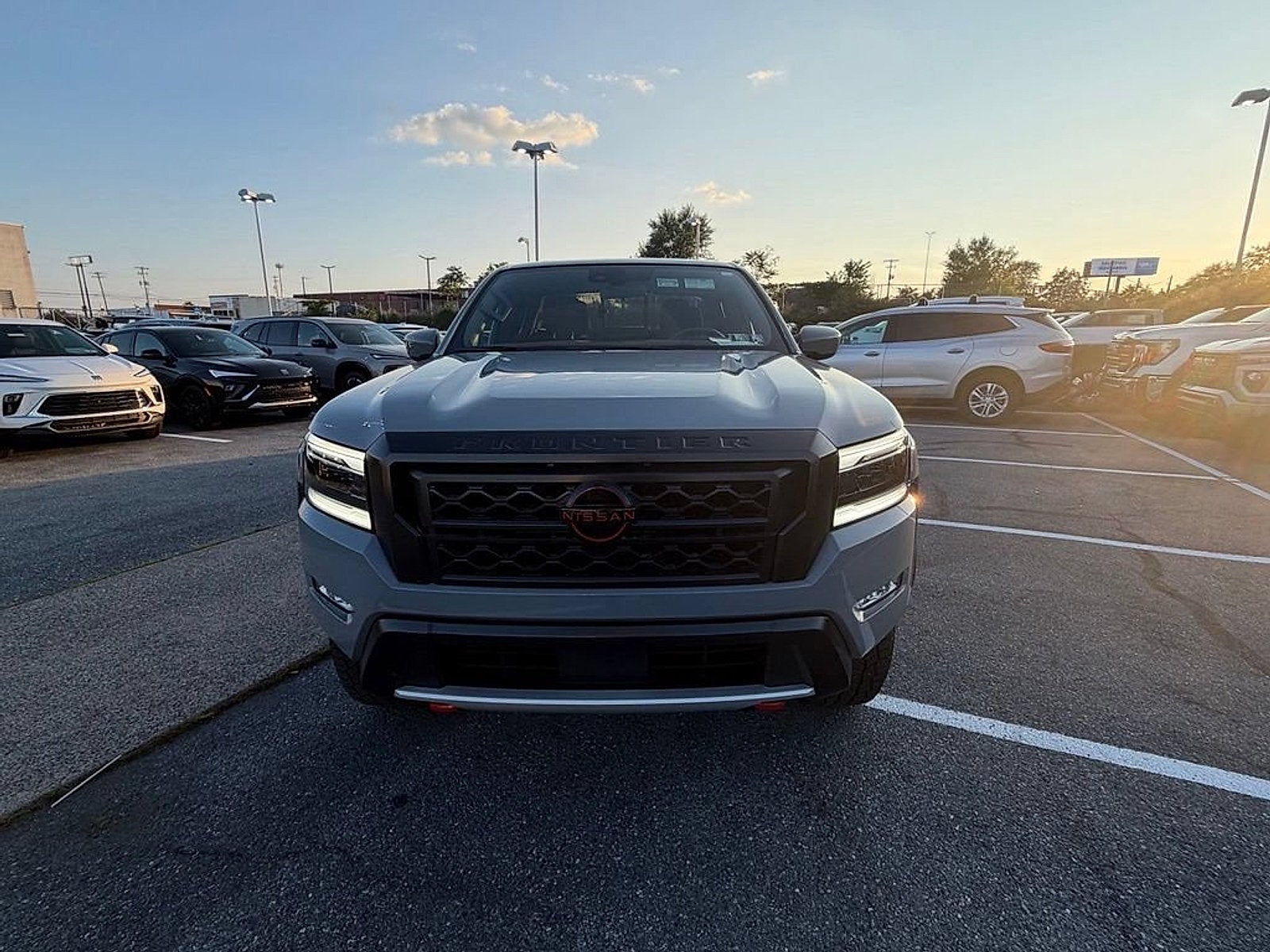 2024 Nissan Frontier Crew Cab PRO-4X 4x4