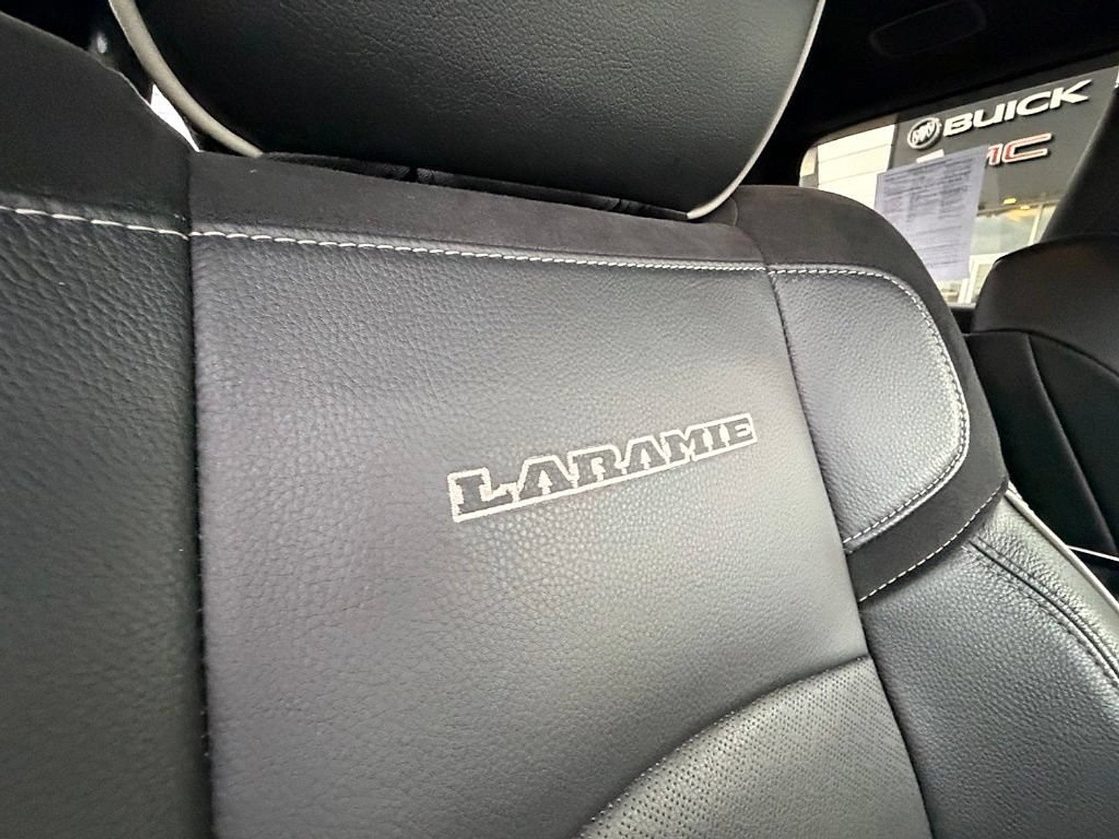 2021 RAM 2500 Laramie Crew Cab 4x4 6'4" Box