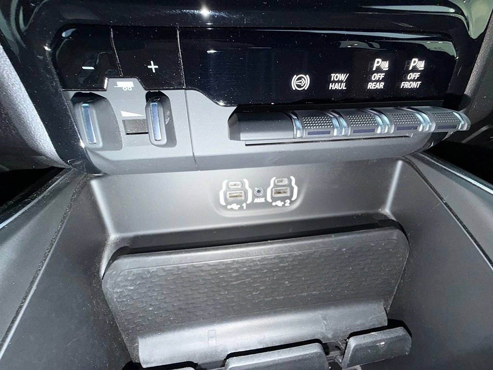 2021 RAM 2500 Laramie Crew Cab 4x4 6'4" Box