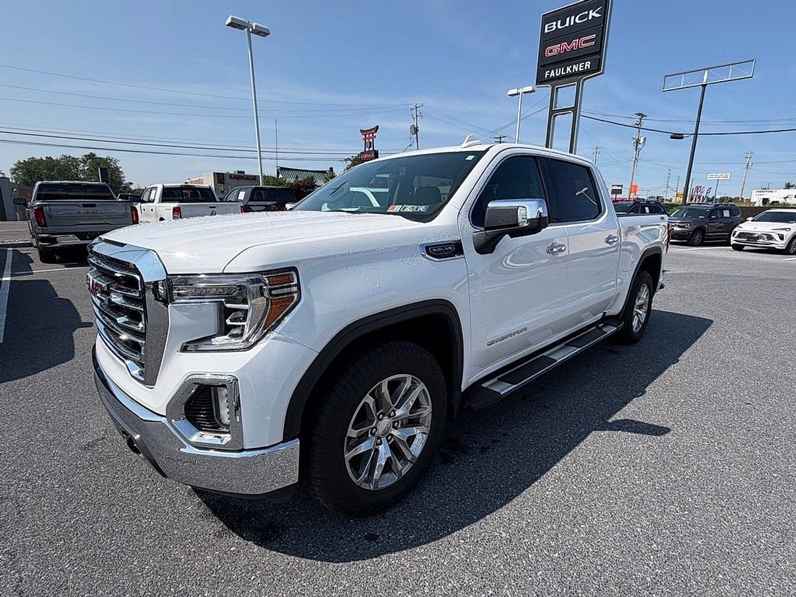 2019 GMC Sierra 1500 SLT