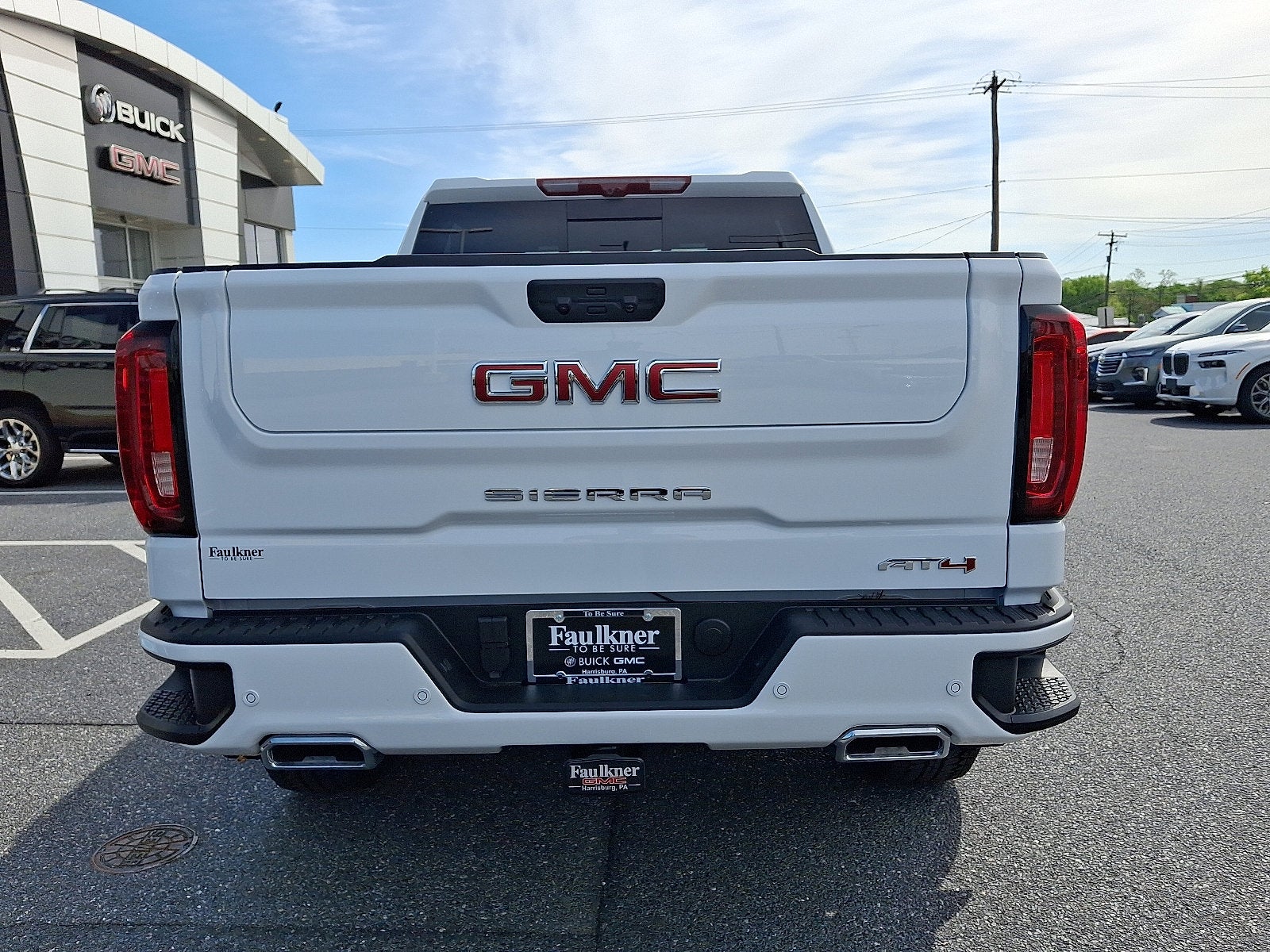 2025 GMC Sierra 1500 AT4