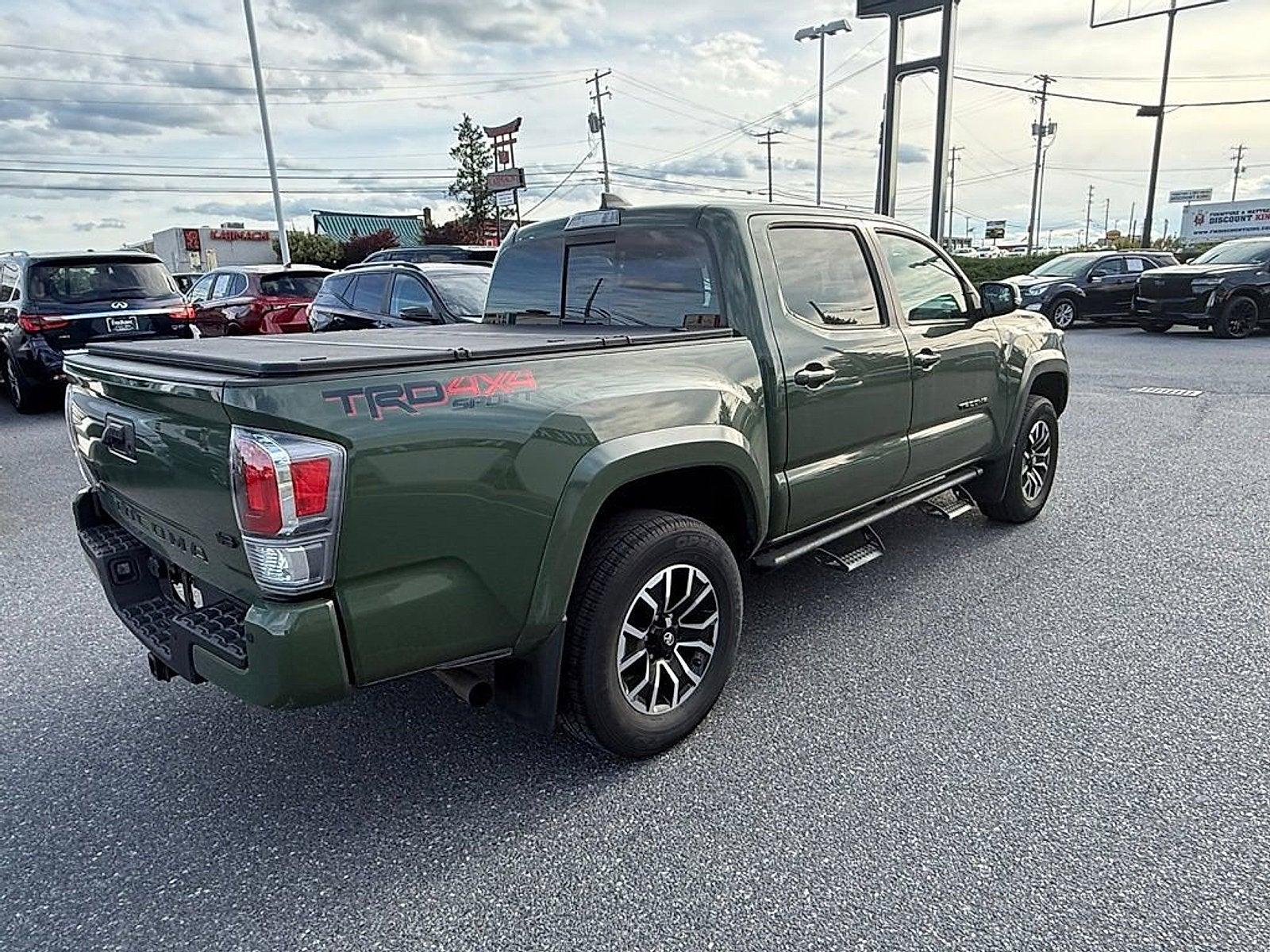 2022 Toyota Tacoma 4WD SR