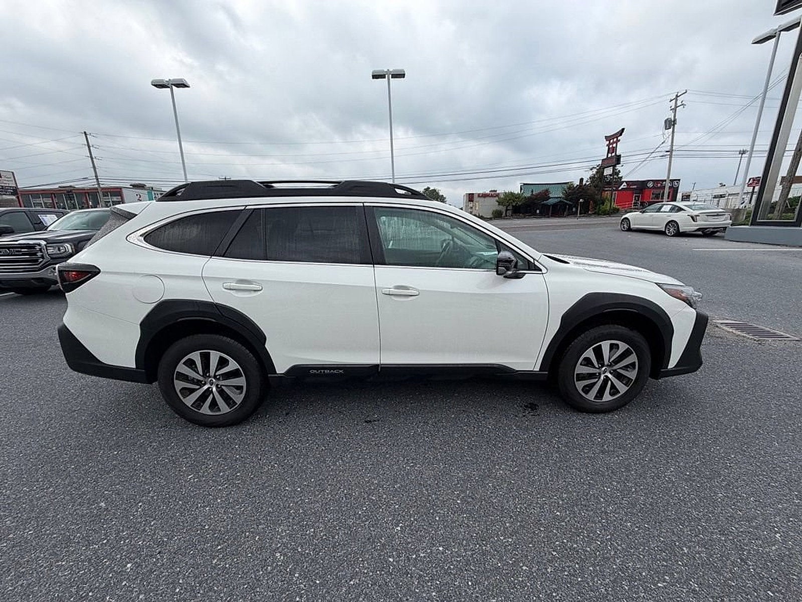 2025 Subaru Outback Premium