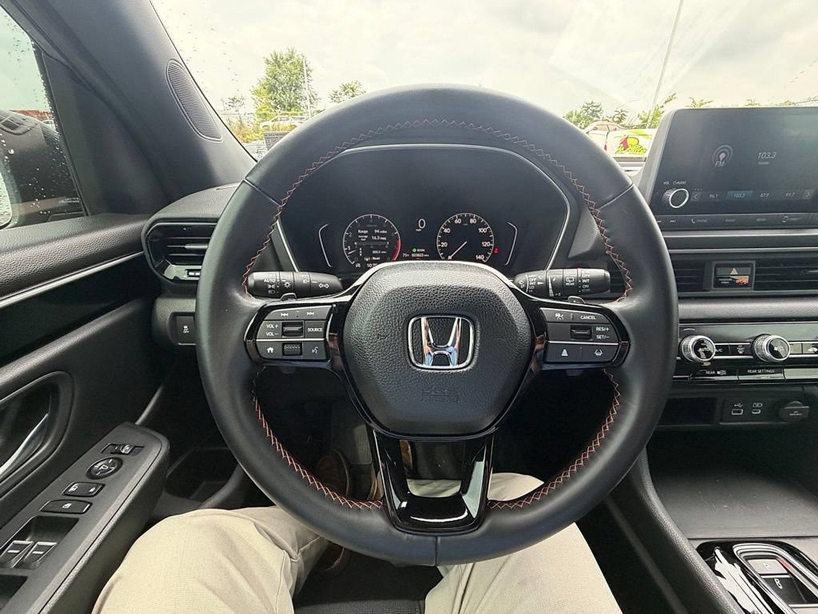 2025 Honda Pilot Sport
