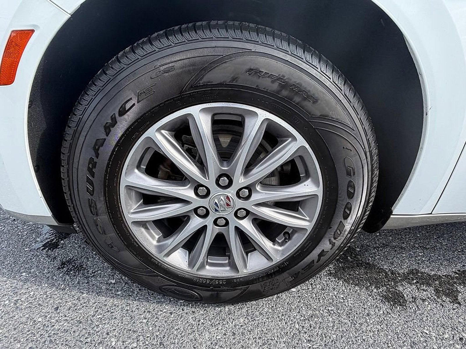 2023 Buick Enclave Premium