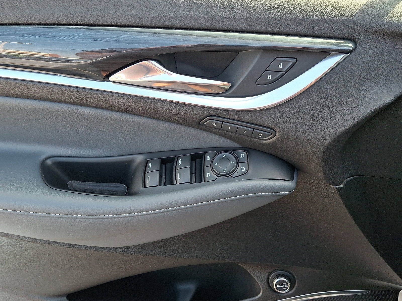 2023 Buick Enclave Premium