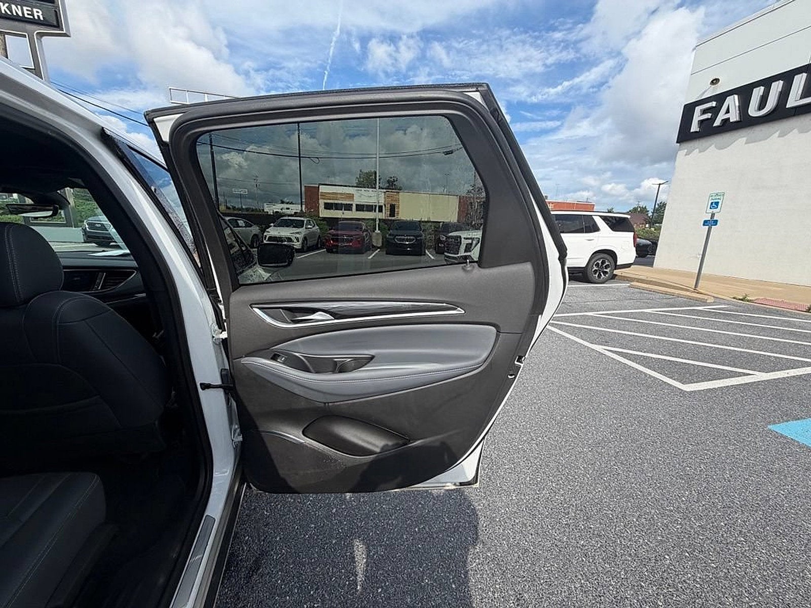 2023 Buick Enclave Premium