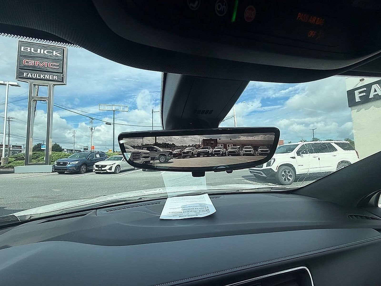 2023 Buick Enclave Premium