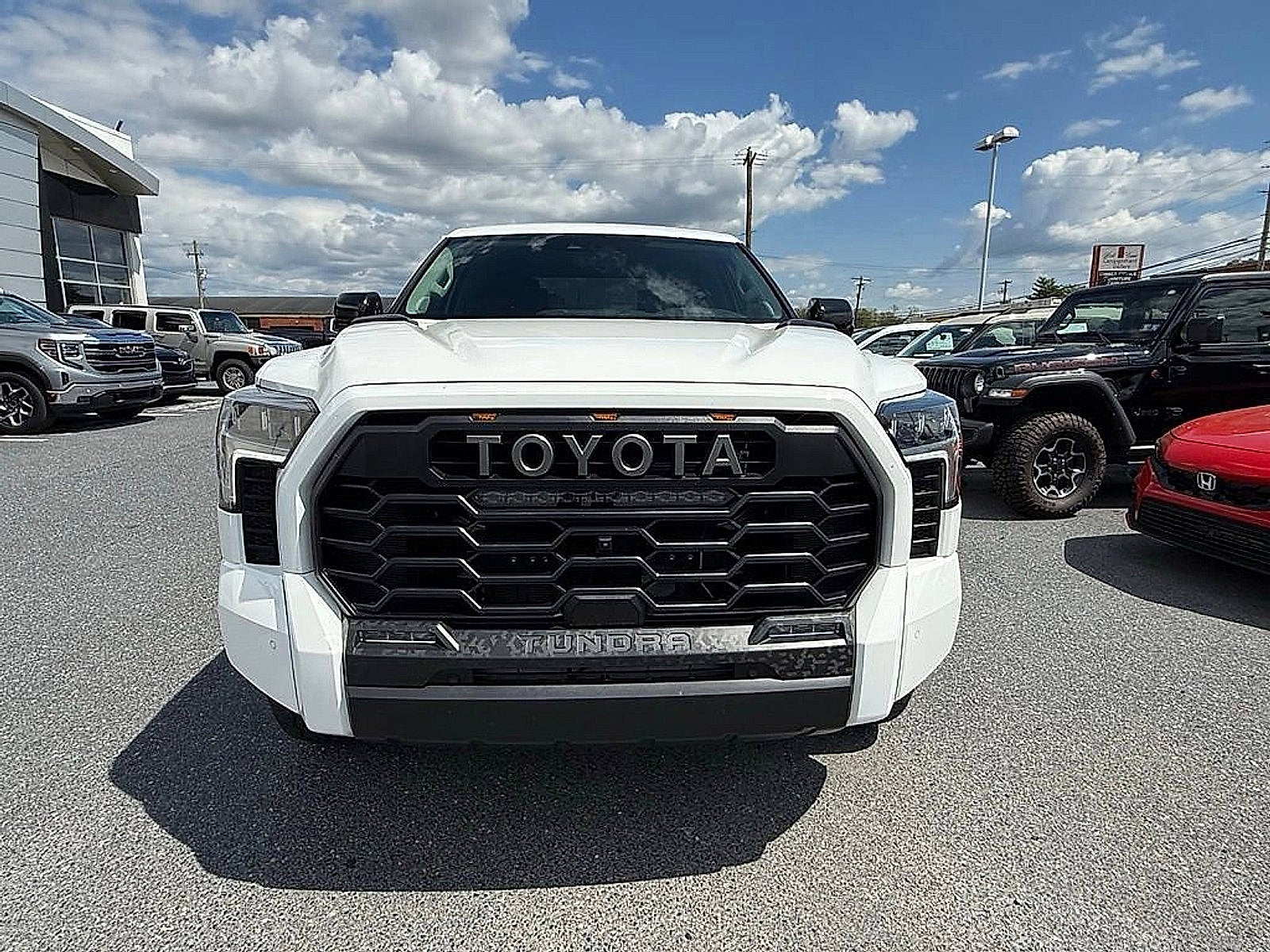 2023 Toyota Tundra 4WD TRD Pro Hybrid