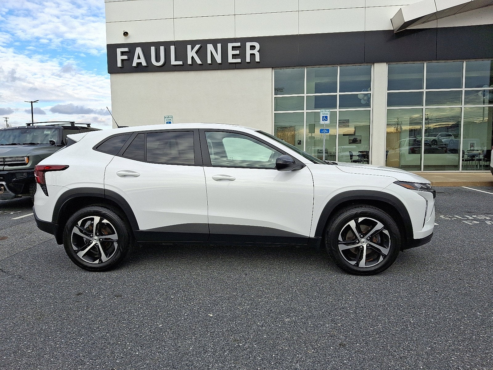 2025 Chevrolet Trax 1RS