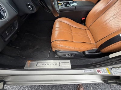 2016 Jaguar XJ R-Sport