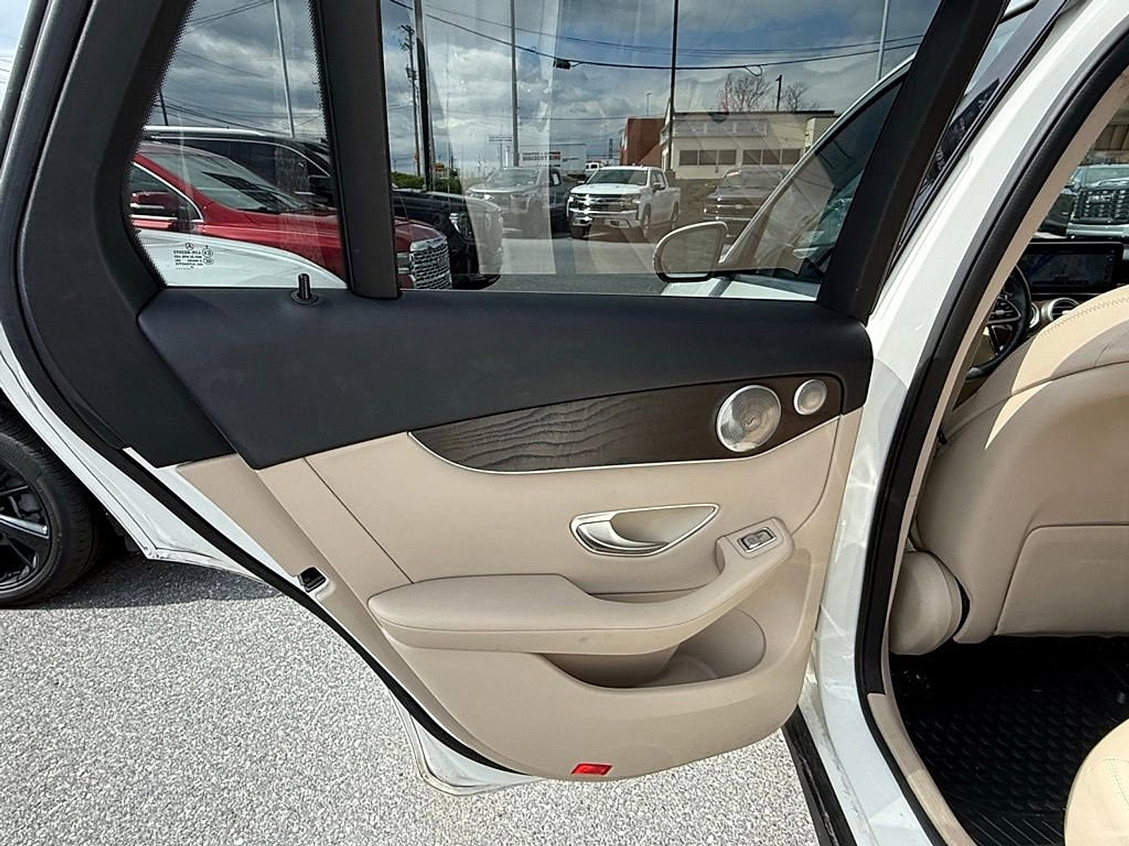 2020 Mercedes-Benz GLC GLC 300