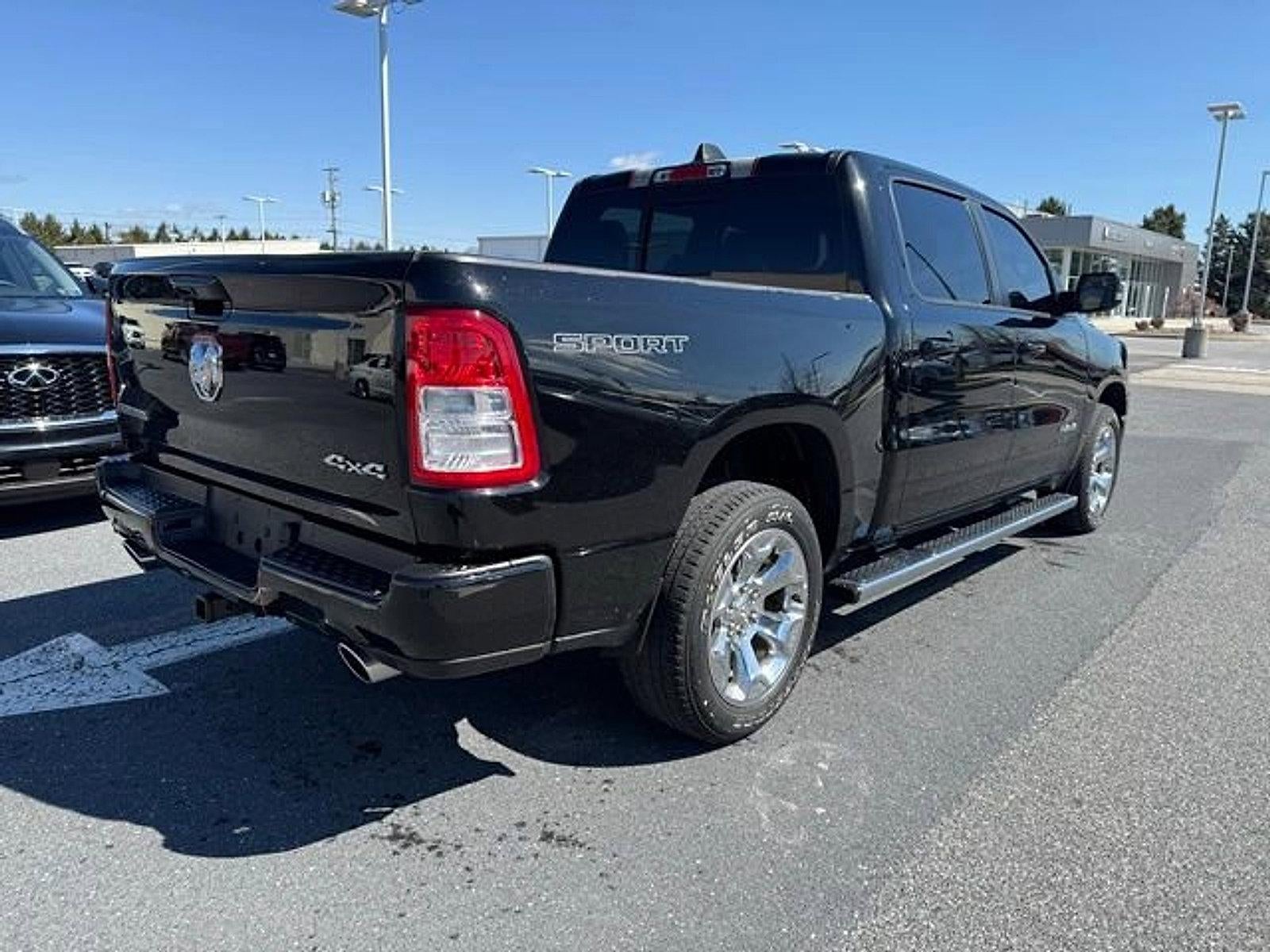 2023 RAM 1500 Big Horn 4x4 Crew Cab 5'7" Box