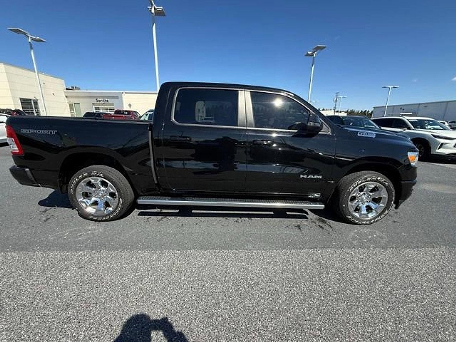 2023 RAM 1500 Big Horn 4x4 Crew Cab 5'7" Box