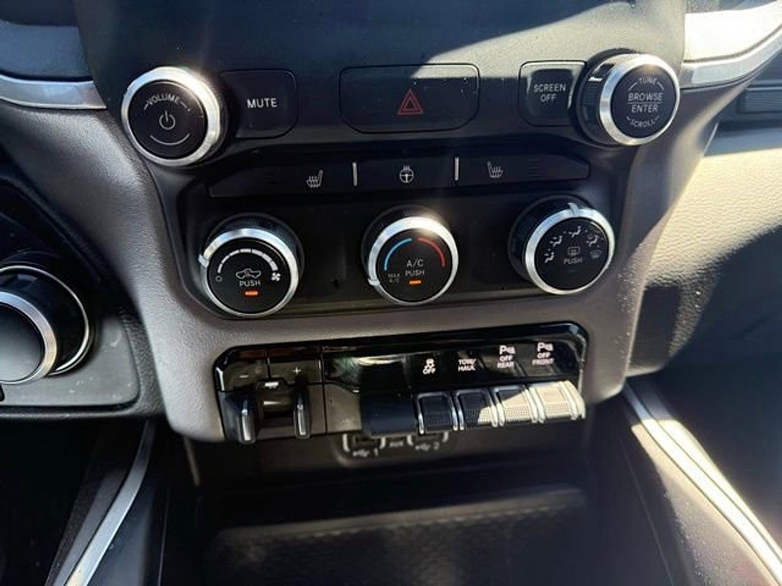 2023 RAM 1500 Big Horn 4x4 Crew Cab 5'7" Box