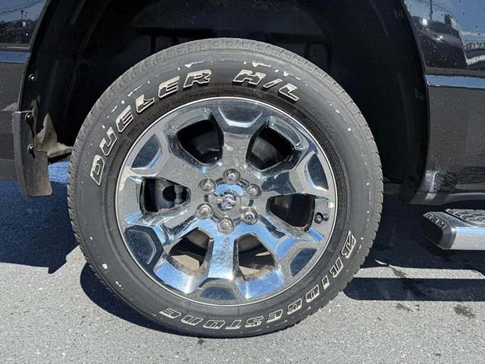 2023 RAM 1500 Big Horn 4x4 Crew Cab 5'7" Box