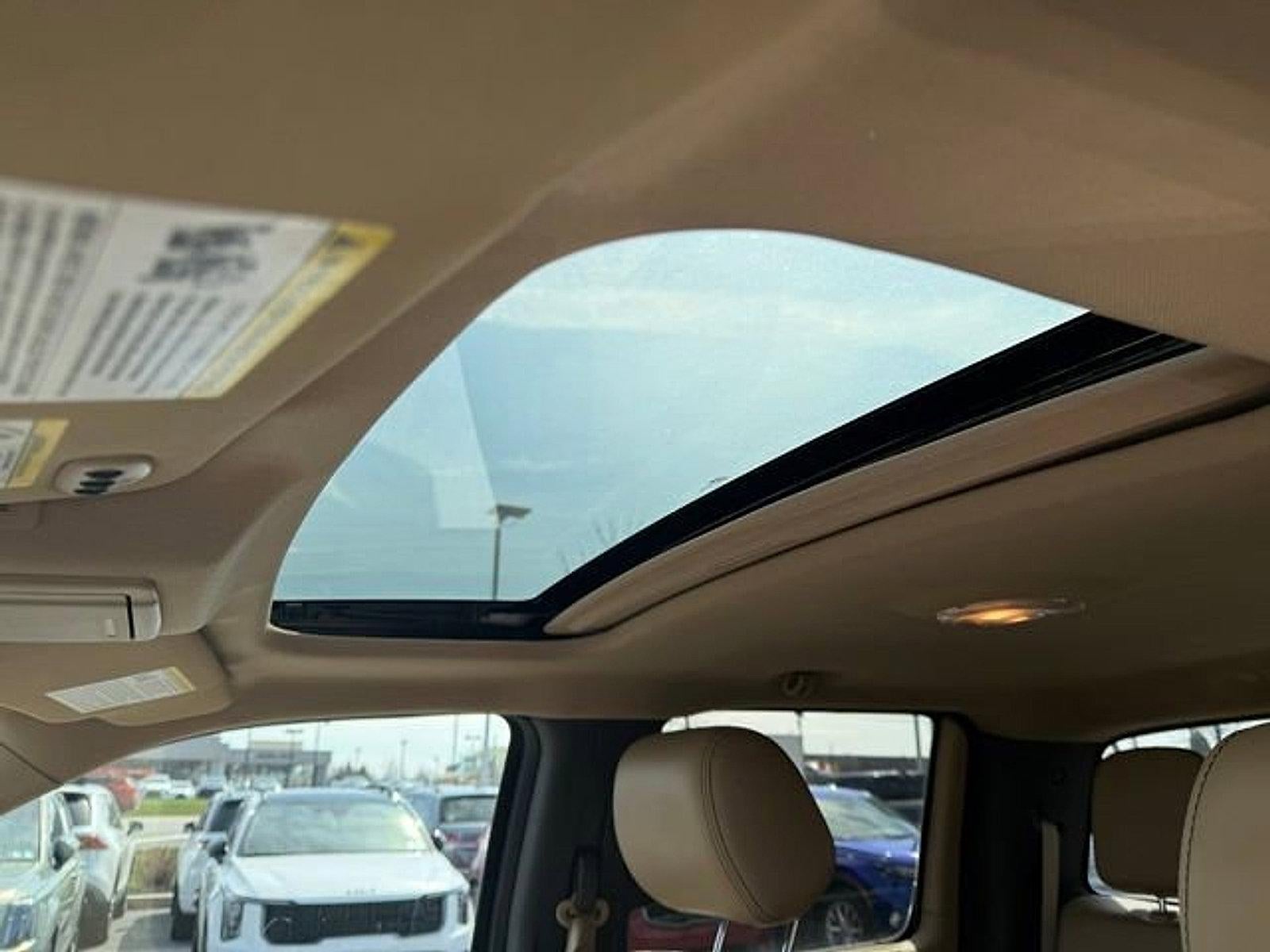 2013 Ford F-150 4WD SuperCrew 5-1/2 Ft Box Lariat