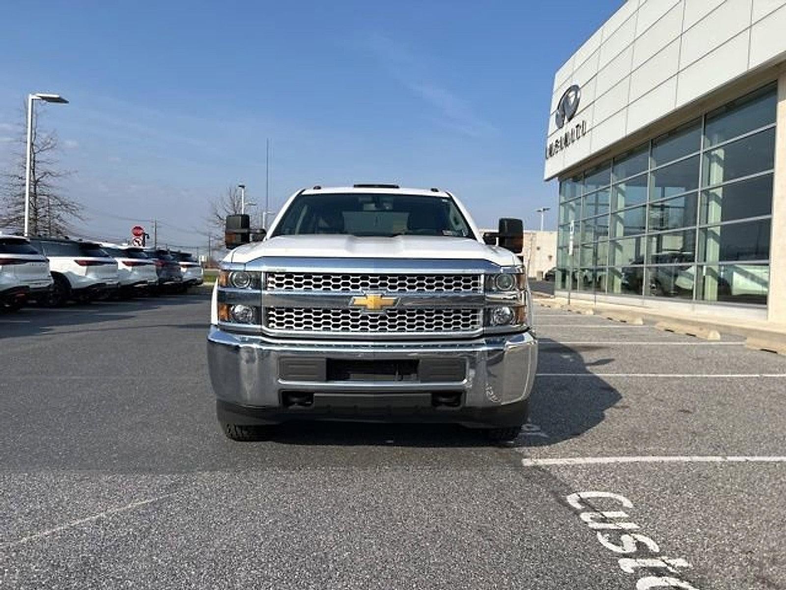 2019 Chevrolet Silverado 3500 HD Crew Cab Long Box 4-Wheel Drive Work Truck