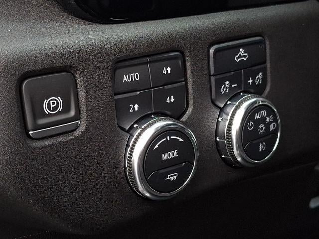 2024 GMC Sierra 1500 Crew Cab Short Box 4-Wheel Drive Elevation 3SB