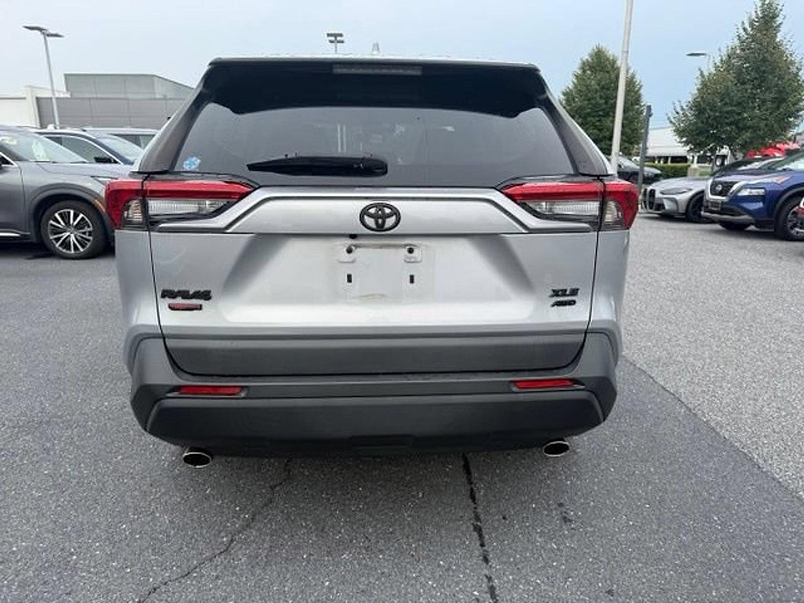 2021 Toyota RAV4 XLE AWD (Natl)
