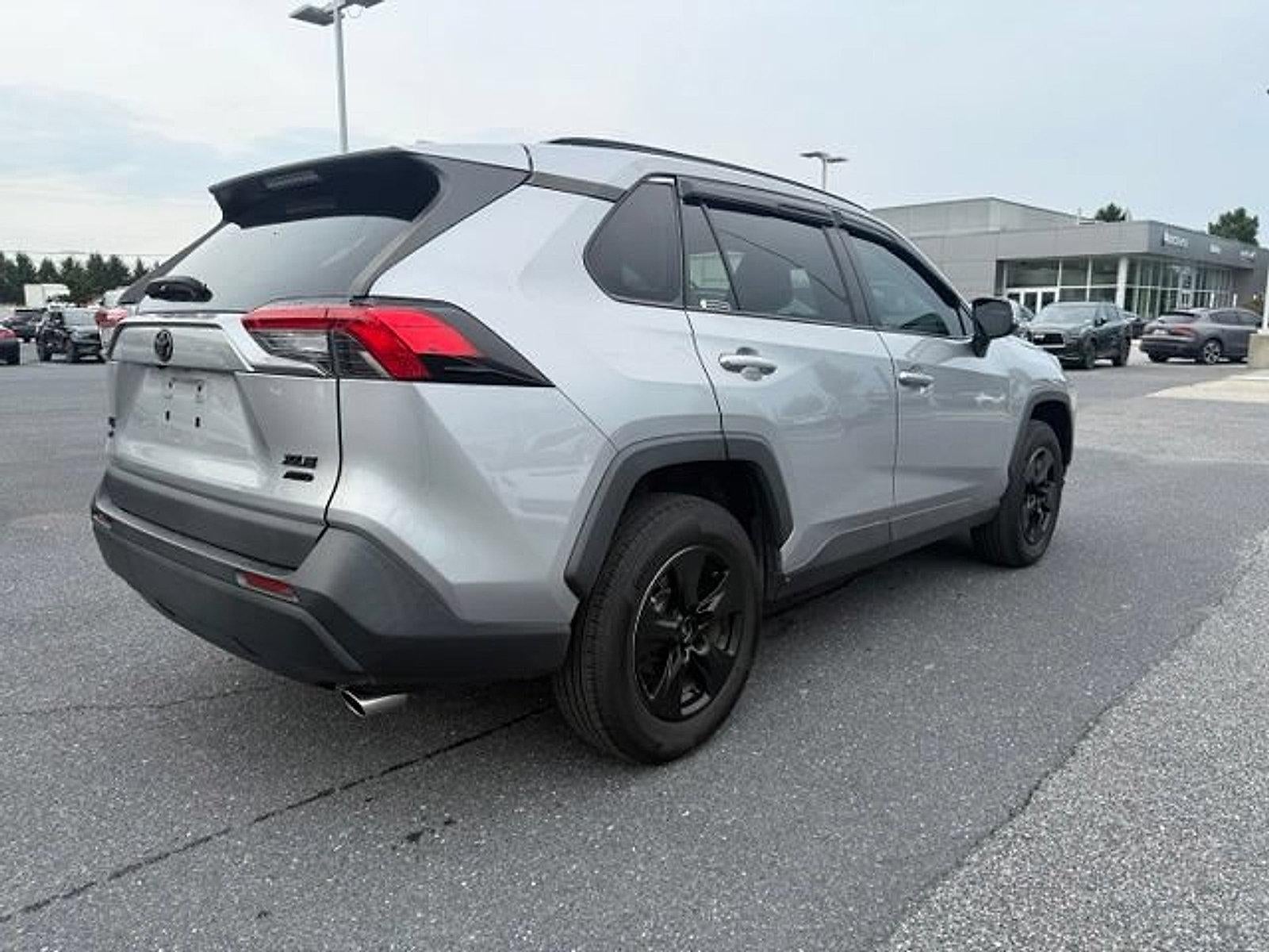 2021 Toyota RAV4 XLE AWD (Natl)