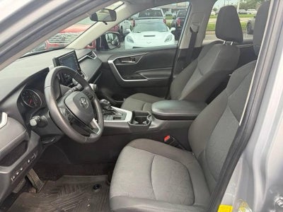 2021 Toyota RAV4 XLE AWD (Natl)