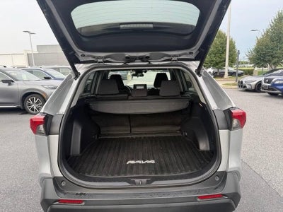 2021 Toyota RAV4 XLE AWD (Natl)
