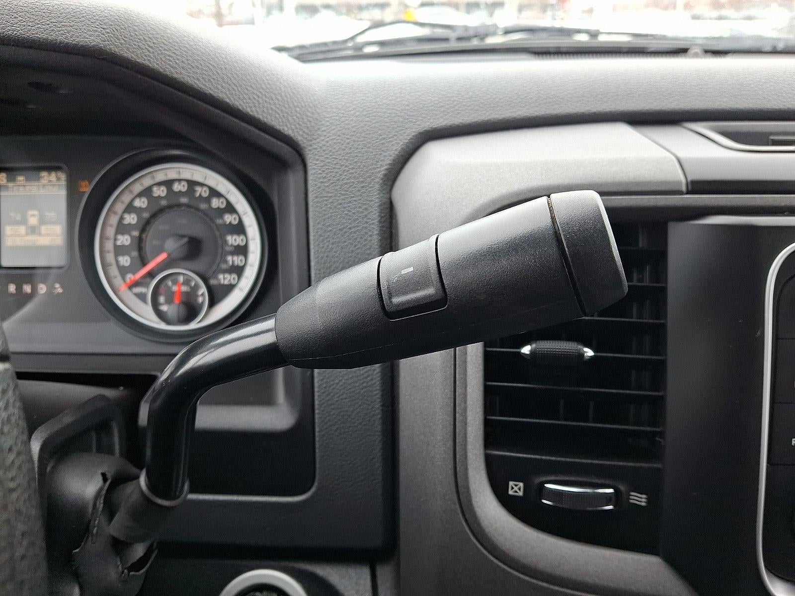 2014 RAM 2500 4WD Crew Cab 6.4 Ft Box Tradesman