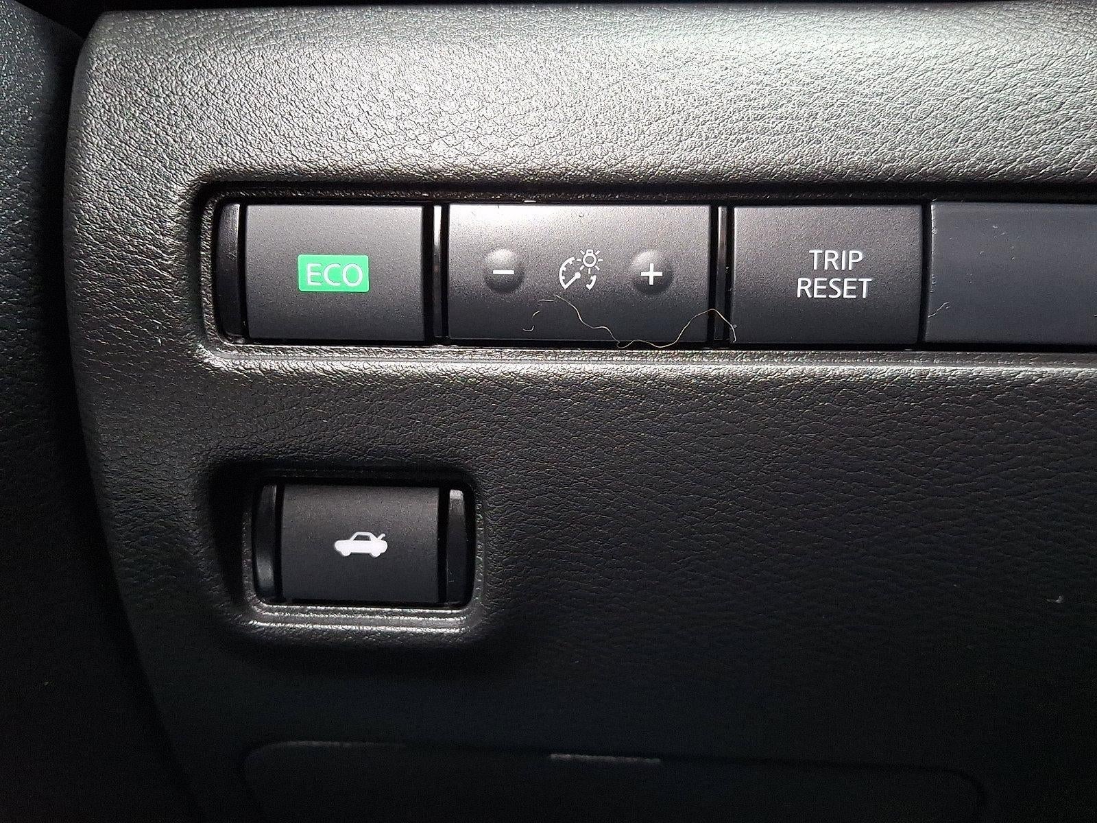 2023 Nissan Sentra SR CVT