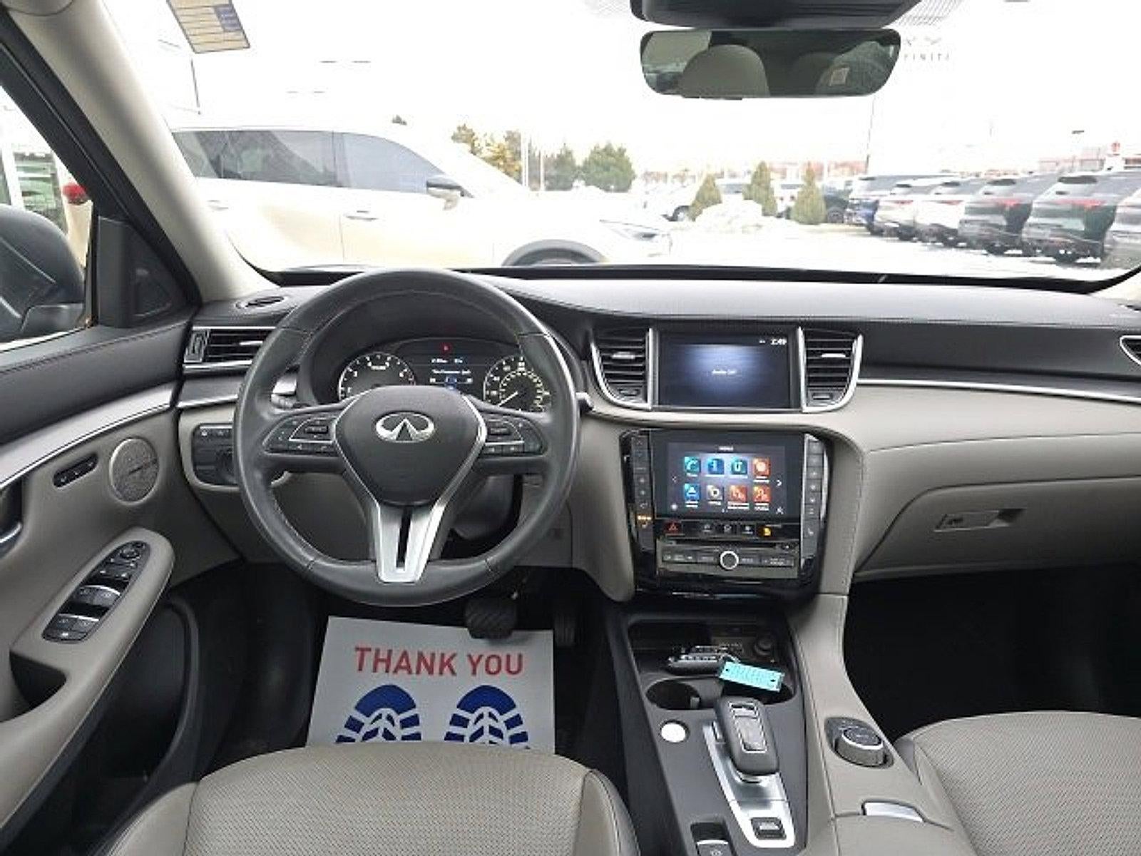 2023 INFINITI QX50 LUXE AWD