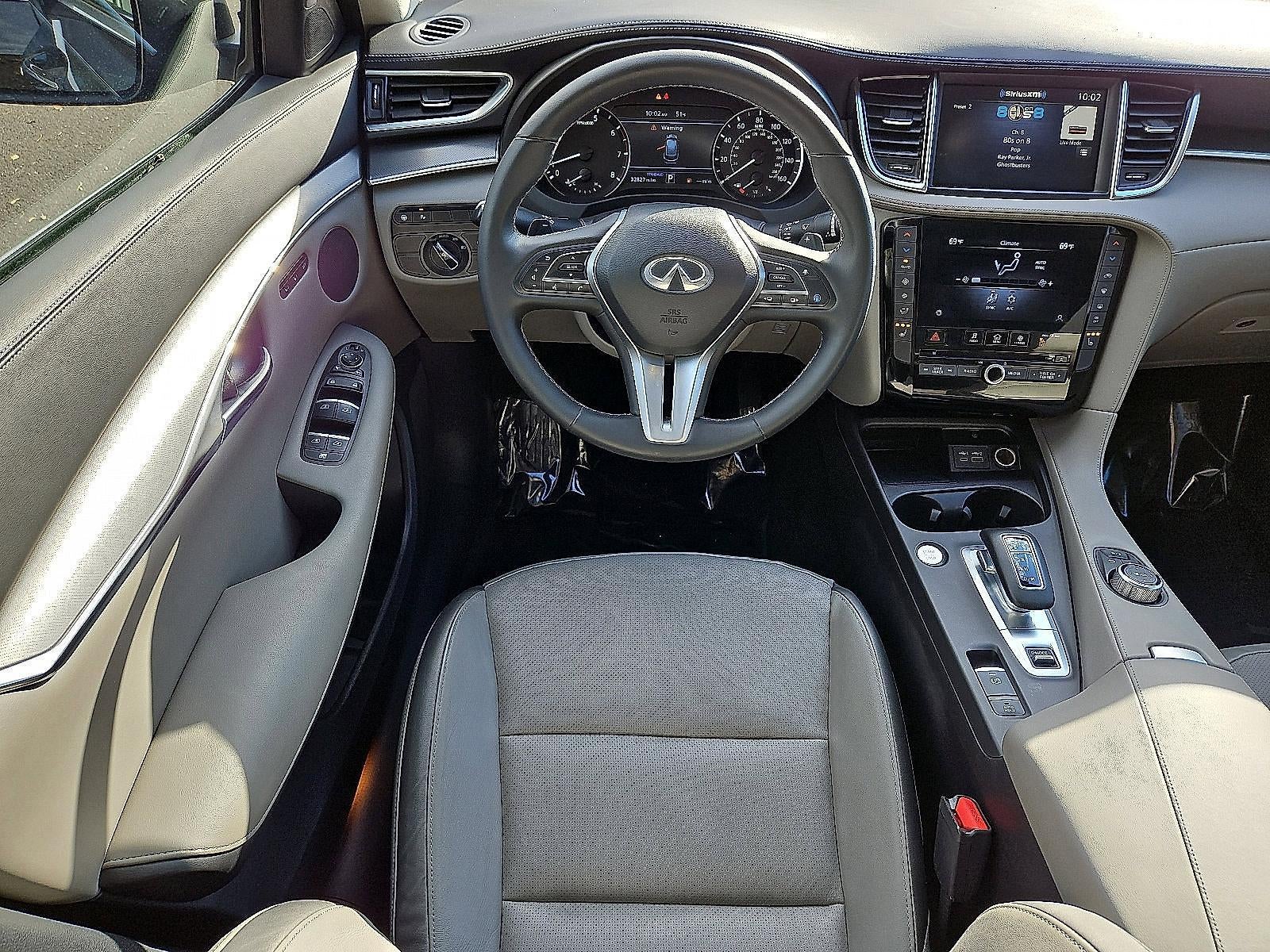 2023 INFINITI QX50 LUXE AWD