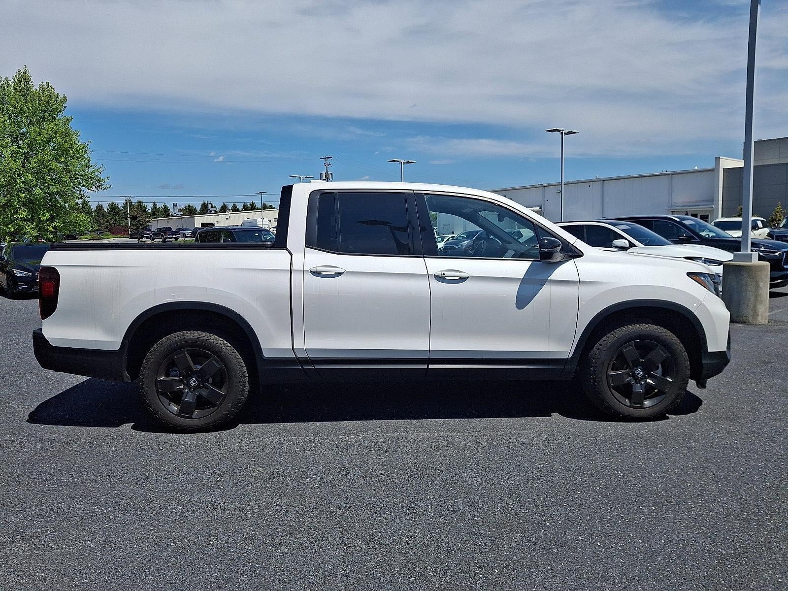 2025 Honda Ridgeline Black Edition AWD