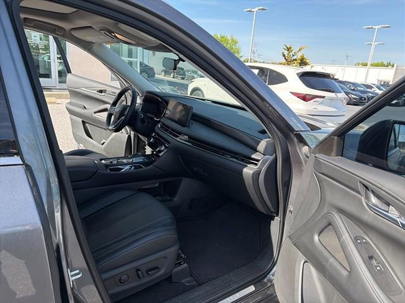 2023 INFINITI QX60 LUXE AWD