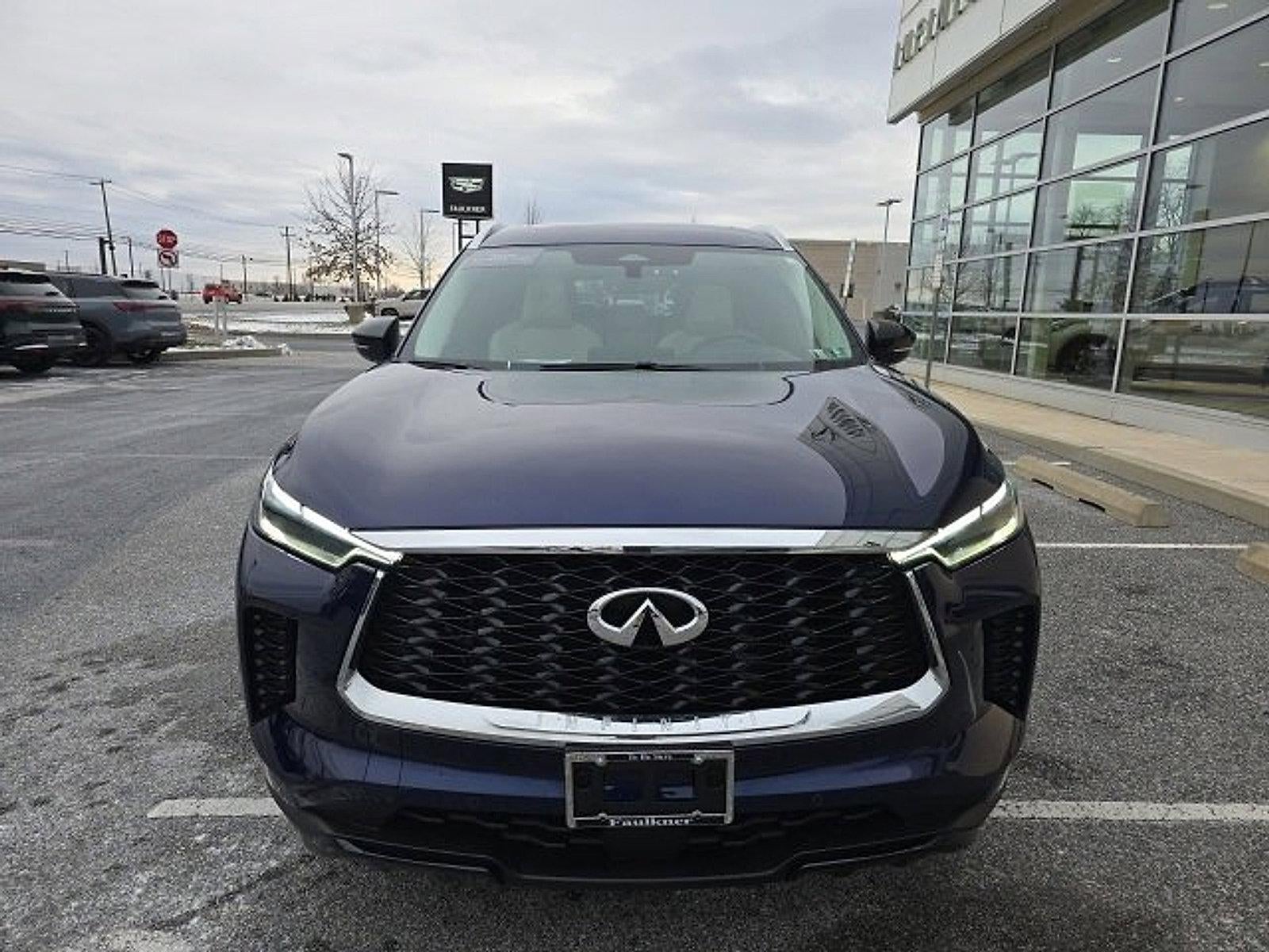 2023 INFINITI QX60 LUXE AWD