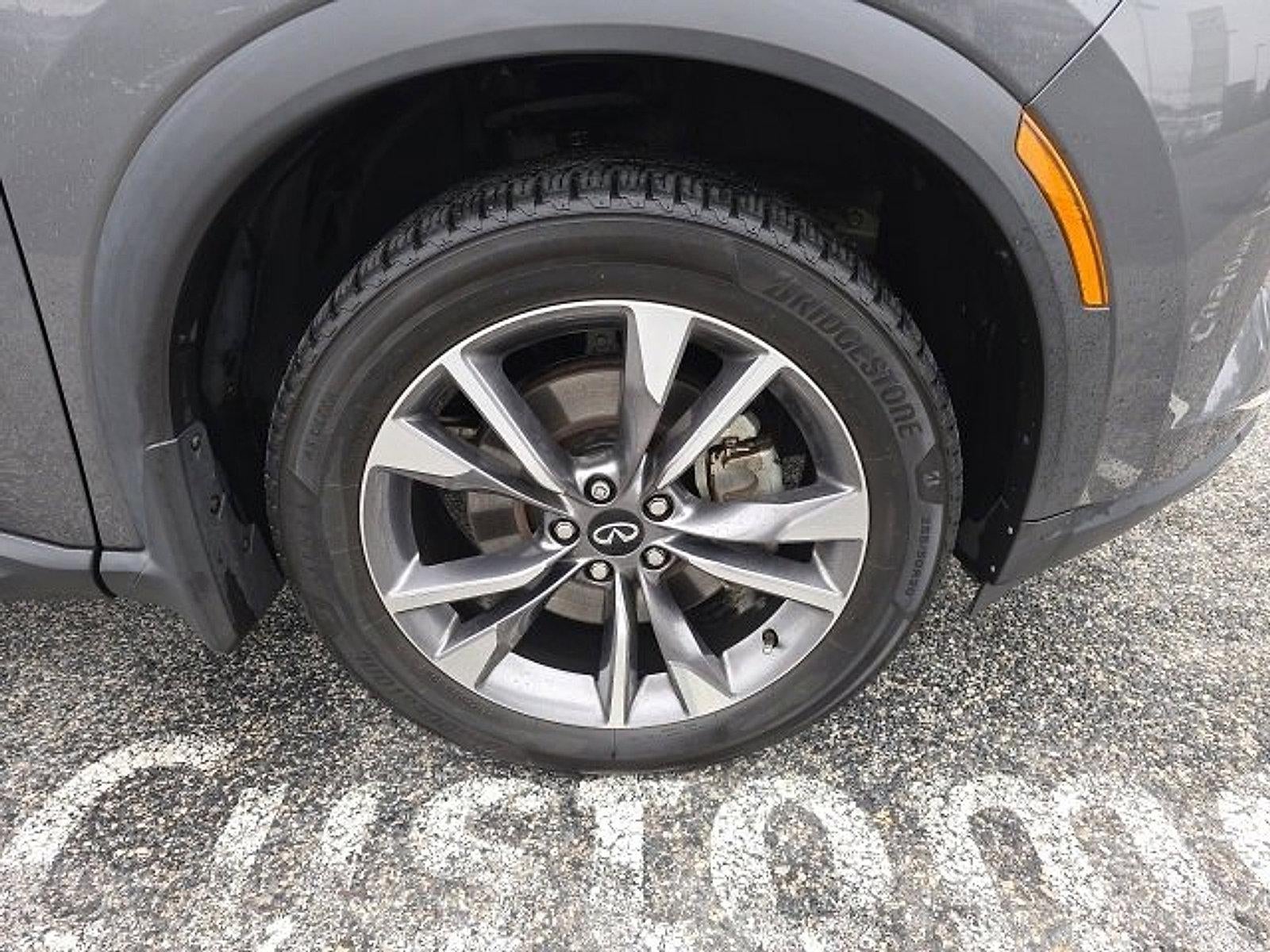 2022 INFINITI QX60 LUXE AWD