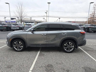 2022 INFINITI QX60 LUXE AWD